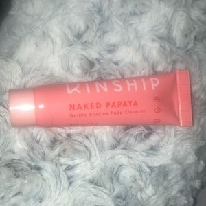 Néw Kinship naked papaya face cleanser